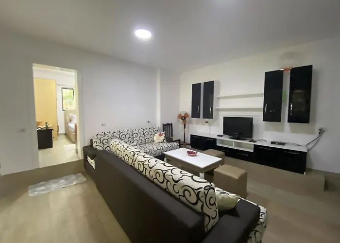 公寓 Central Stay Tirana *